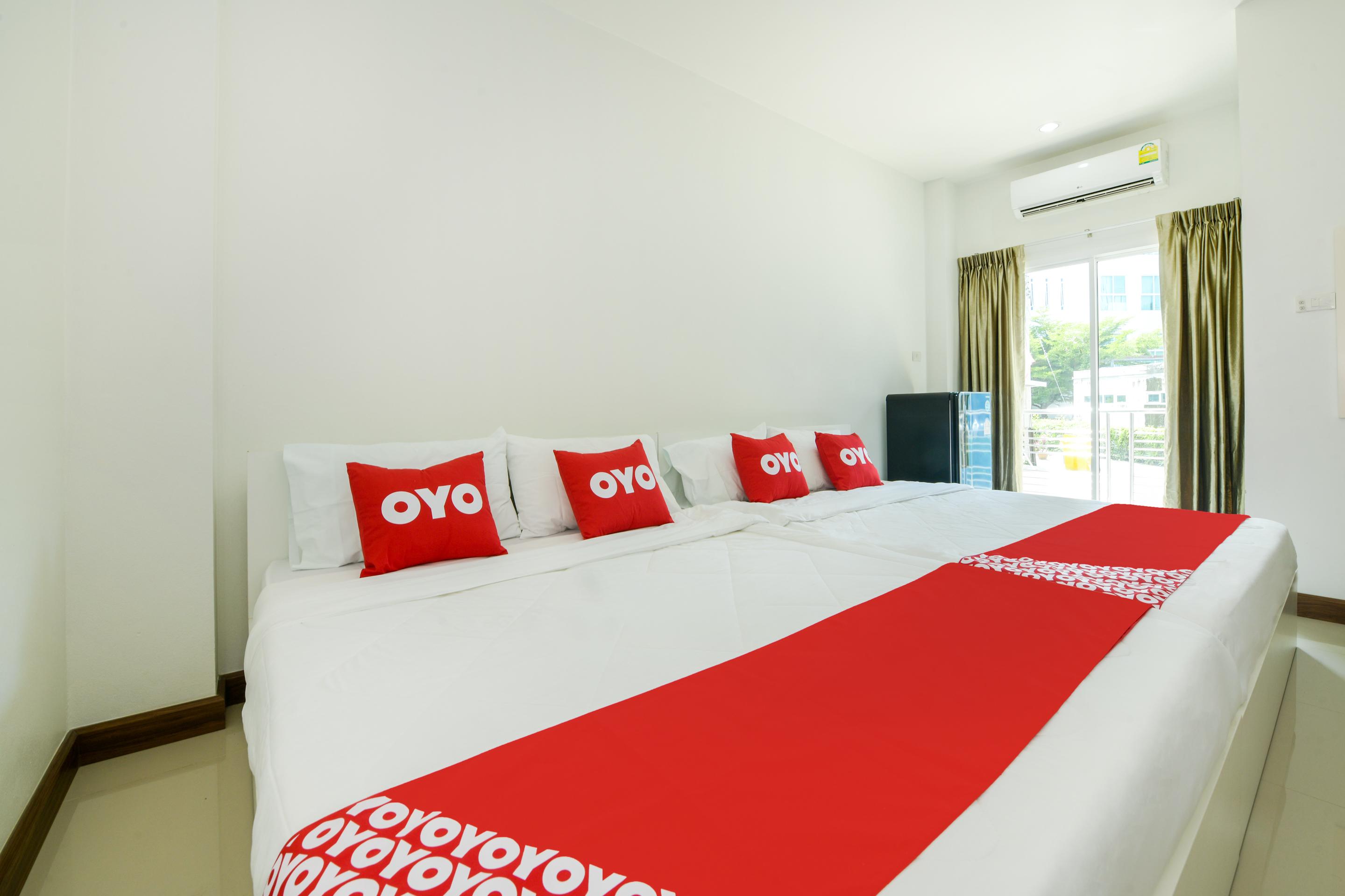 Oyo 350 Mae Saeng Place Si Racha Exterior foto