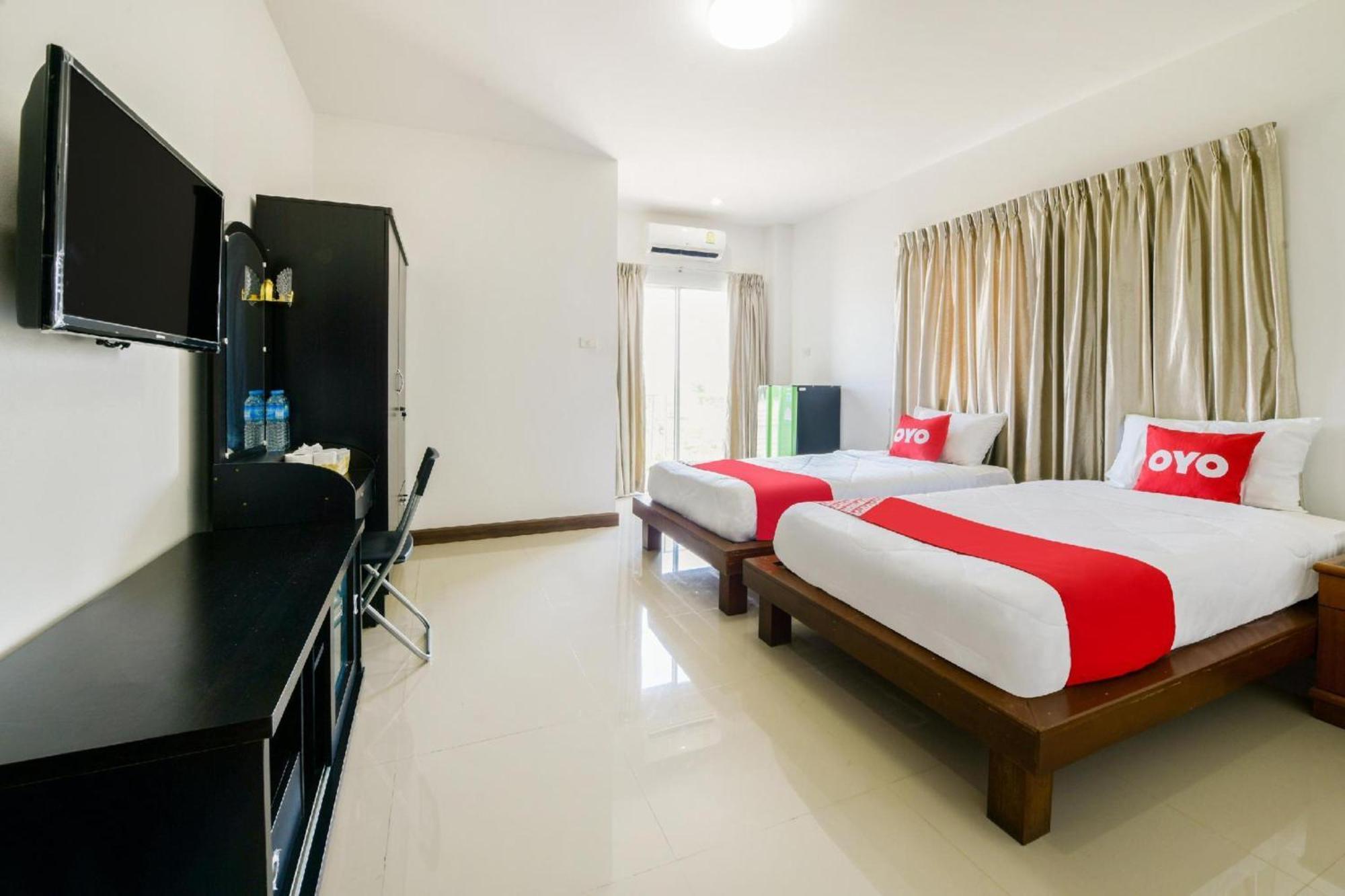 Oyo 350 Mae Saeng Place Si Racha Exterior foto